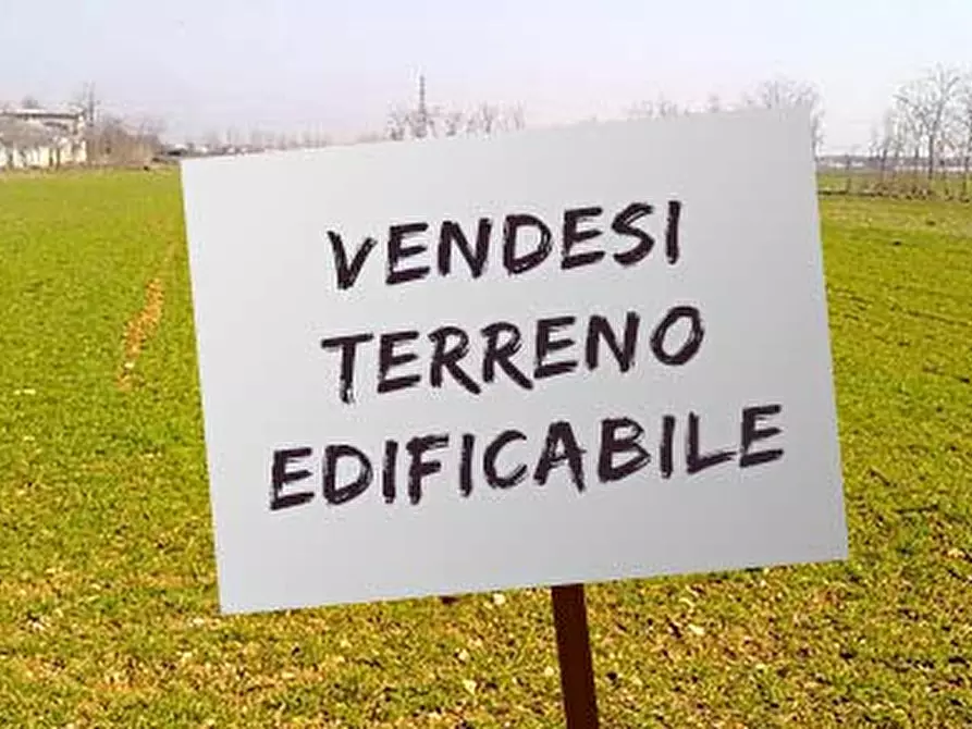 Immagine 1 di Terreno in vendita  a Rubano