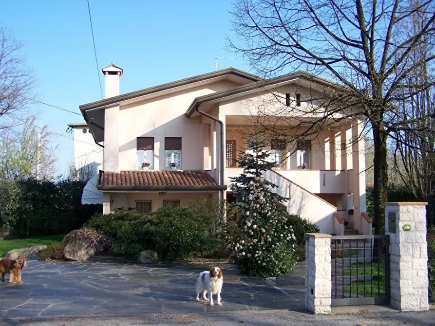 Immagine 1 di Casa indipendente in vendita  a Riese Pio x
