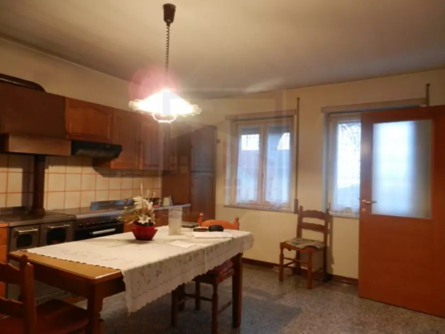 Immagine 3 di Rustico / casale in vendita  a Velo D'astico
