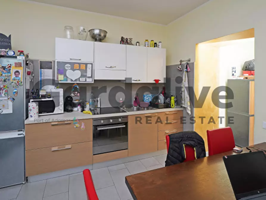 Immagine 4 di Appartamento in vendita  in Via chiesa a Padenghe Sul Garda