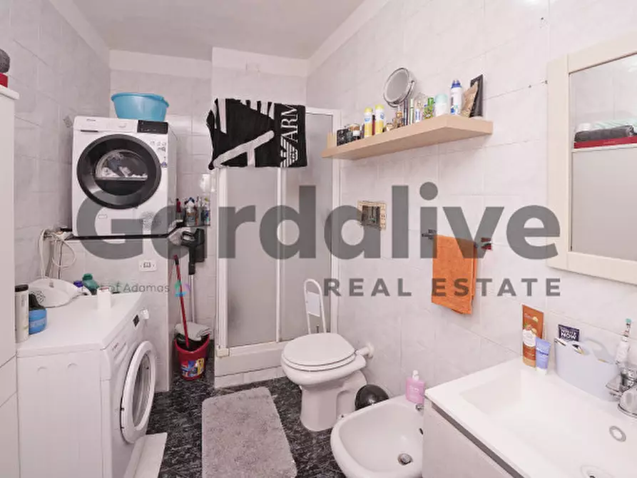 Immagine 10 di Appartamento in vendita  in Via chiesa a Padenghe Sul Garda