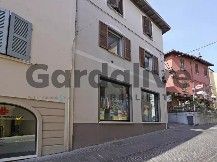 Immagine 12 di Appartamento in vendita  in Via chiesa a Padenghe Sul Garda