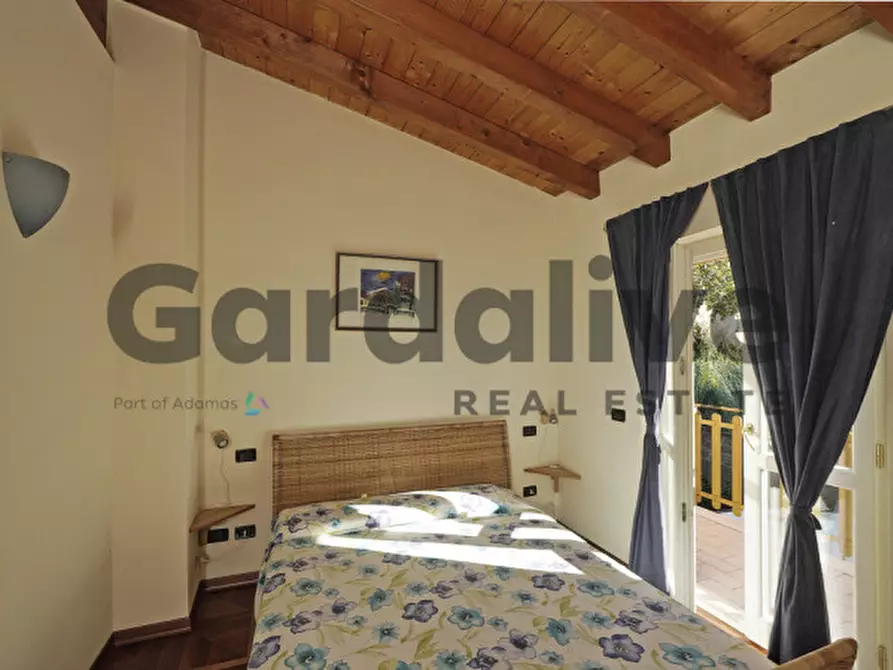 Immagine 23 di Villetta a schiera in vendita  in Via Panoramica a Manerba Del Garda