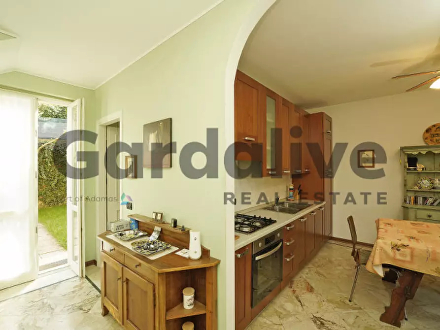 Immagine 7 di Villetta a schiera in vendita  in Via Panoramica a Manerba Del Garda