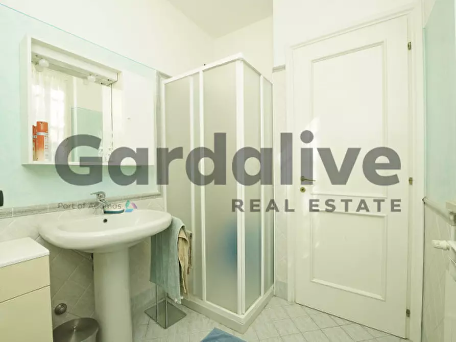 Immagine 9 di Villetta a schiera in vendita  in Via Panoramica a Manerba Del Garda