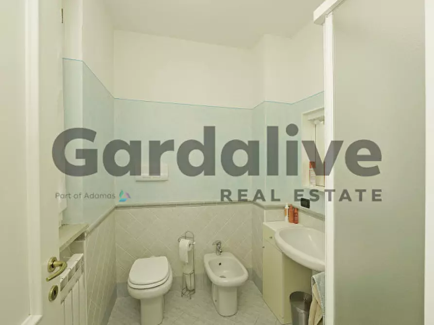 Immagine 10 di Villetta a schiera in vendita  in Via Panoramica a Manerba Del Garda