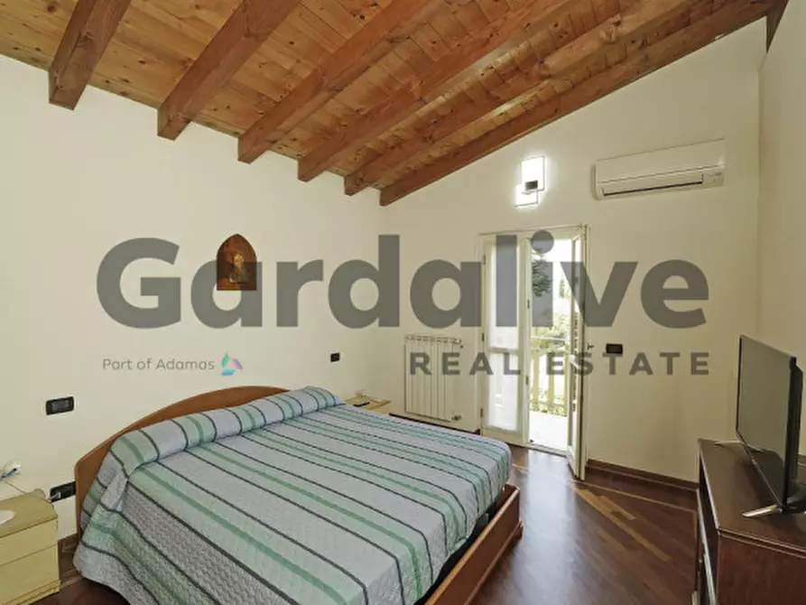 Immagine 18 di Villetta a schiera in vendita  in Via Panoramica a Manerba Del Garda