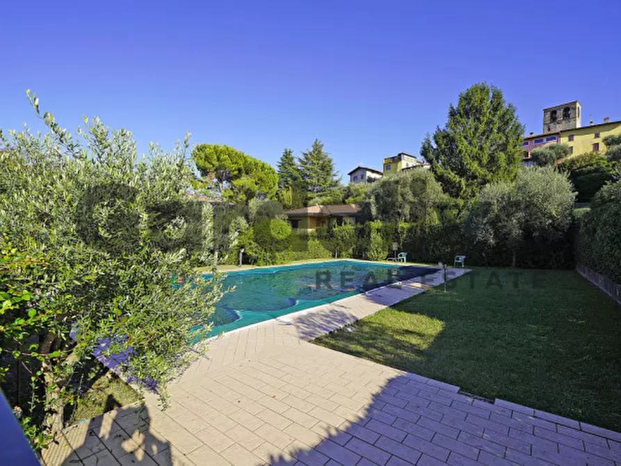 Immagine 30 di Villetta a schiera in vendita  in Via Panoramica a Manerba Del Garda