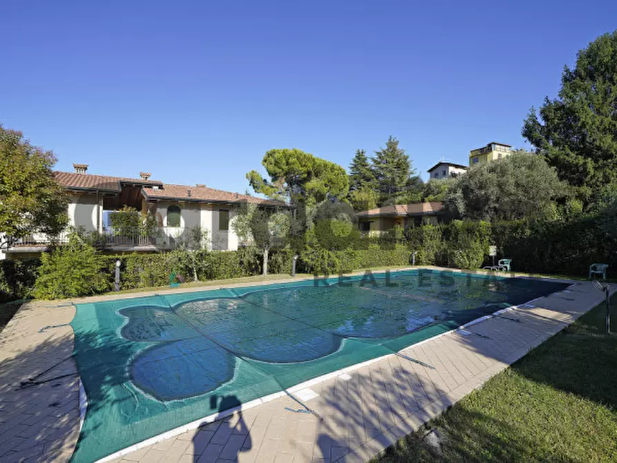 Immagine 31 di Villetta a schiera in vendita  in Via Panoramica a Manerba Del Garda