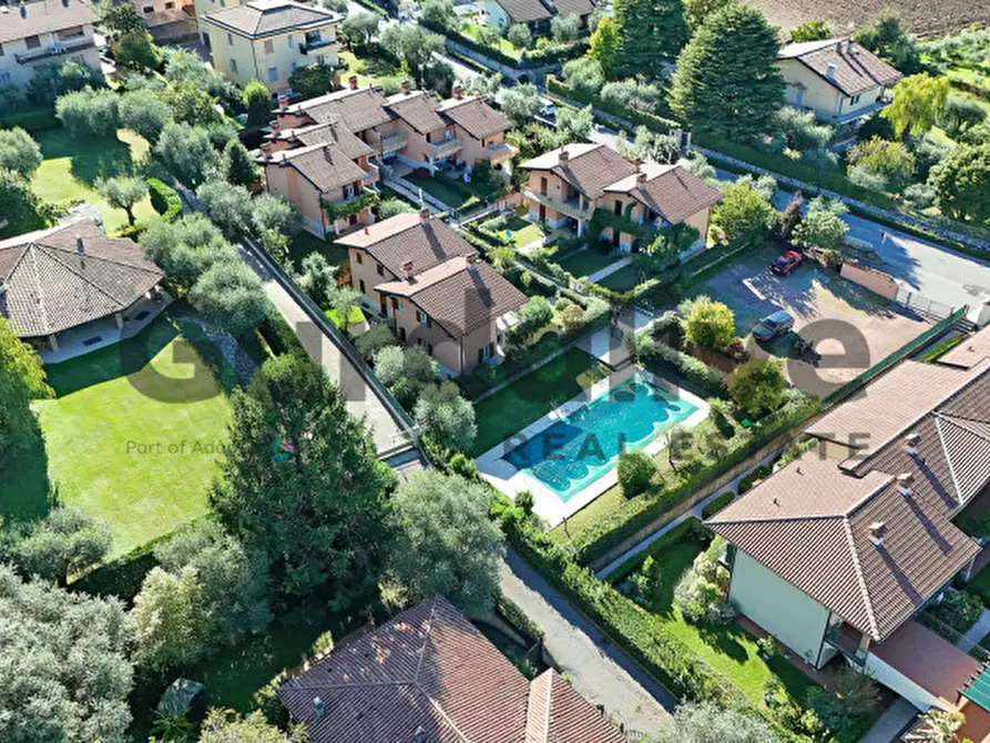 Immagine 36 di Villetta a schiera in vendita  in Via Panoramica a Manerba Del Garda