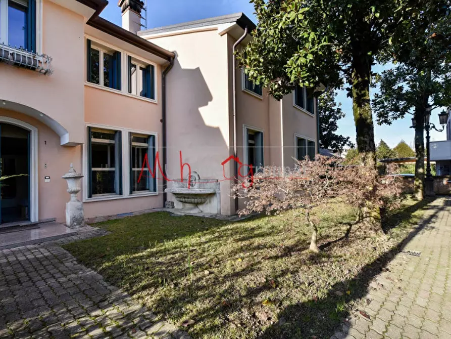 Immagine 13 di Ufficio in vendita  in Via Amistizio a Padova