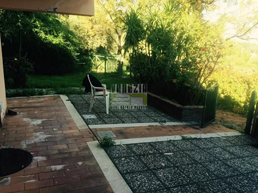 Immagine 6 di Villa in vendita  in Tourist divicion a Sant'alessio Siculo