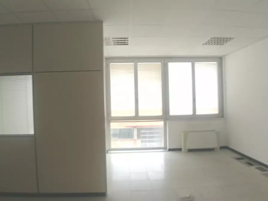 Immagine 20 di Ufficio in affitto  in VIA PODGORA a Vimercate