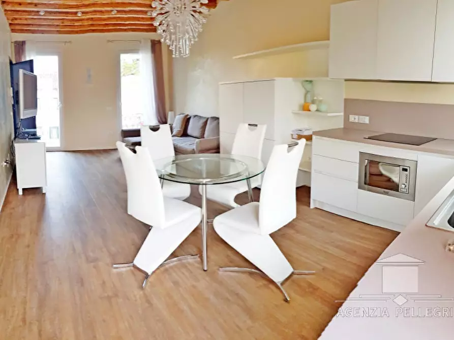 Immagine 3 di Appartamento in affitto  in Contrà delle barche 36100 vicenza a Vicenza