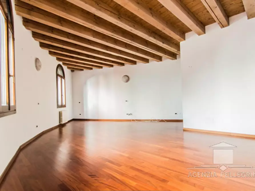 Immagine 3 di Appartamento in vendita  in Ponte San Paolo 36100 Vicenza a Vicenza