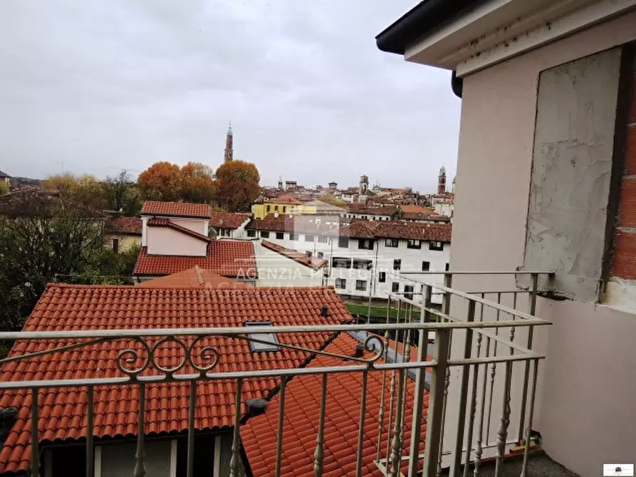 Immagine 23 di Attico in vendita  in Ponte degli angeli 36100 vicenza a Vicenza
