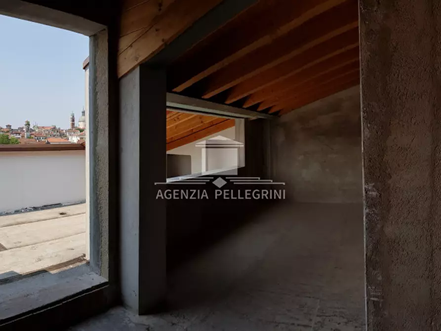 Immagine 24 di Attico in vendita  in Ponte degli angeli 36100 vicenza a Vicenza