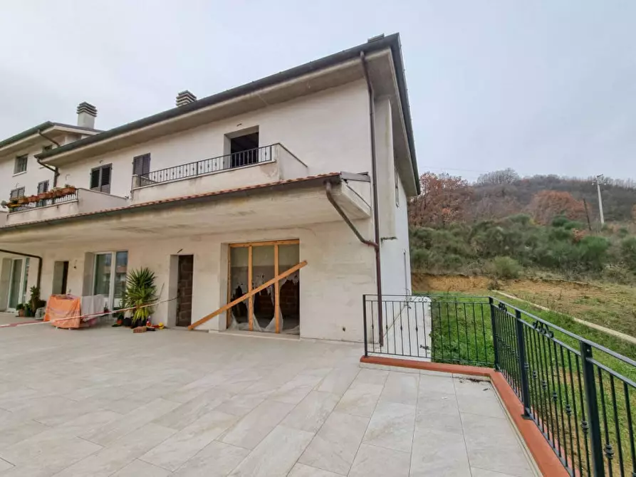 Immagine 3 di Villetta a schiera in vendita  in via dei Ciliegi a Sassocorvaro Auditore