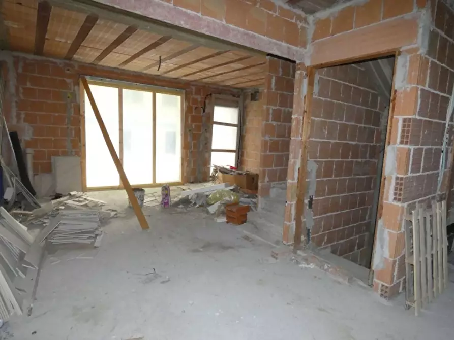 Immagine 8 di Villetta a schiera in vendita  in via dei Ciliegi a Sassocorvaro Auditore