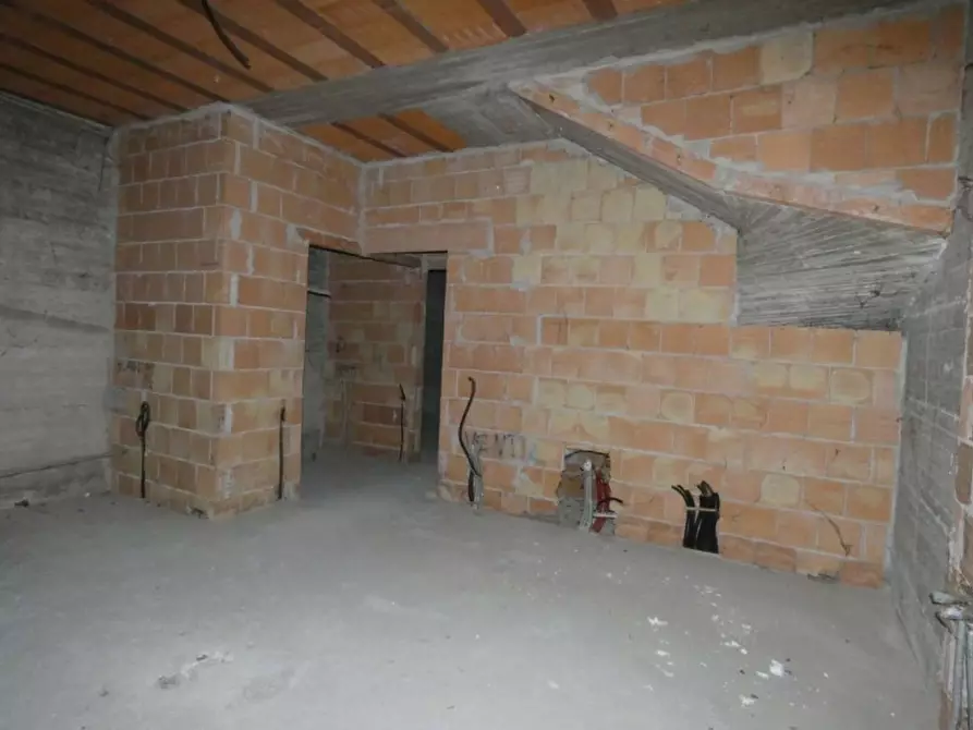 Immagine 9 di Villetta a schiera in vendita  in via dei Ciliegi a Sassocorvaro Auditore