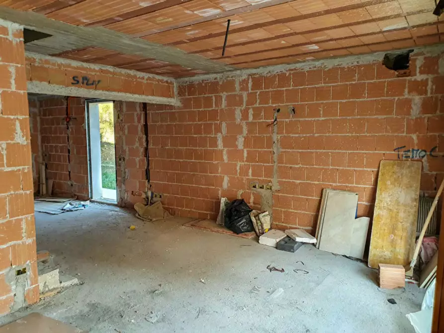 Immagine 10 di Villetta a schiera in vendita  in via dei Ciliegi a Sassocorvaro Auditore