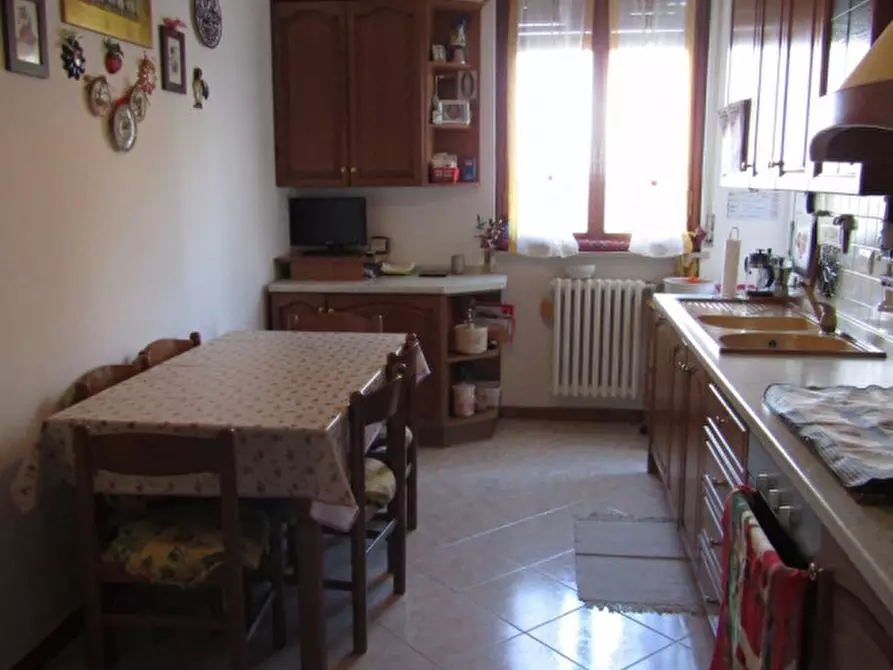 Immagine 4 di Appartamento in vendita  in via Albino Cei n° 10 a Sannazzaro De' Burgondi