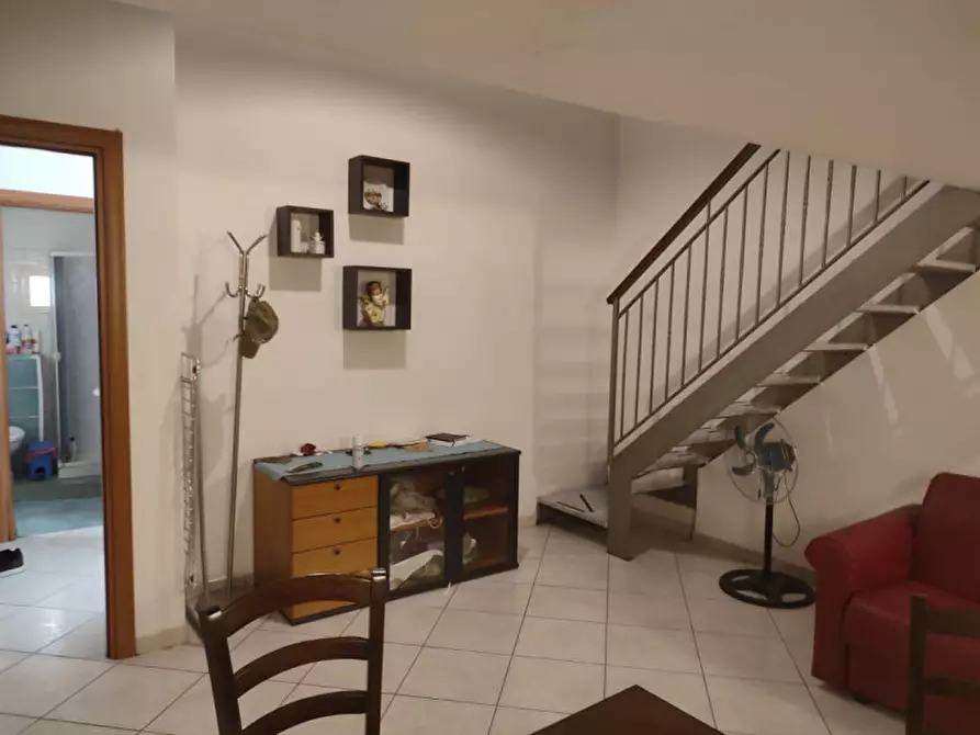 Immagine 5 di Appartamento in affitto  in Via Duomo a Napoli