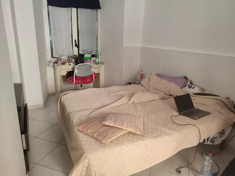 Immagine 18 di Appartamento in affitto  in Via Duomo a Napoli