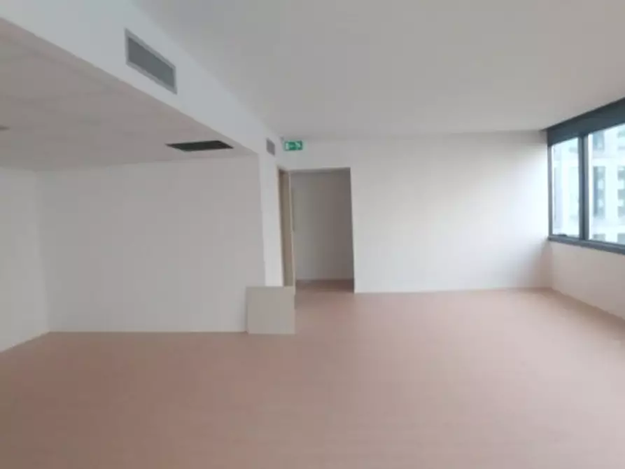 Immagine 13 di Ufficio in affitto  in VIA DI VITTORIO G. a Segrate