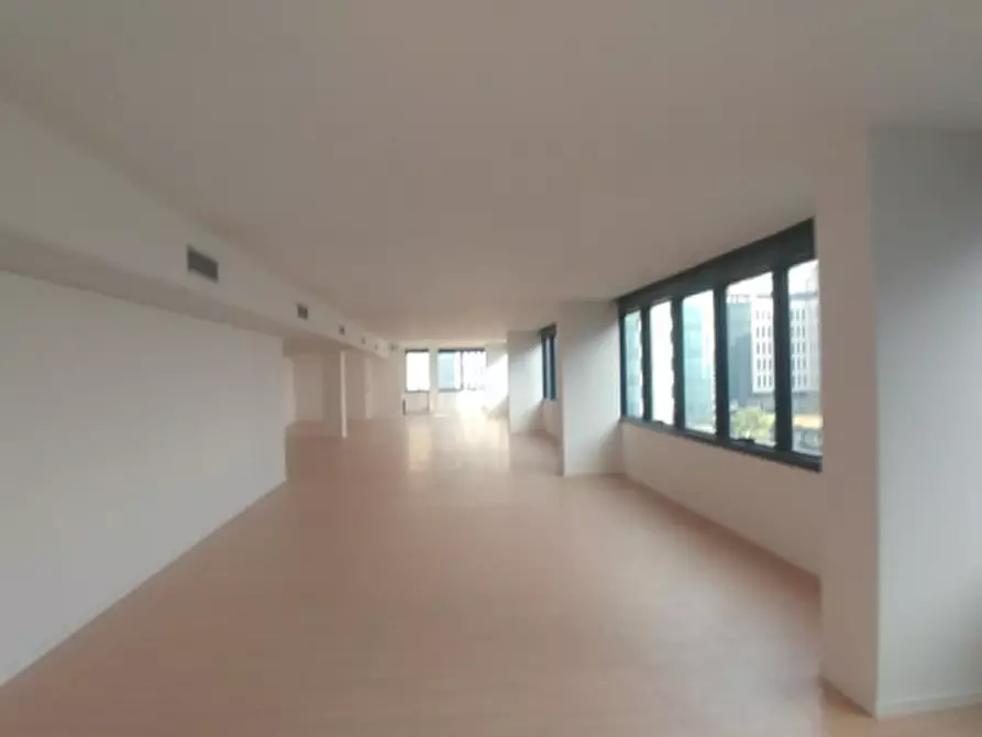Immagine 19 di Ufficio in affitto  in VIA DI VITTORIO G. a Segrate