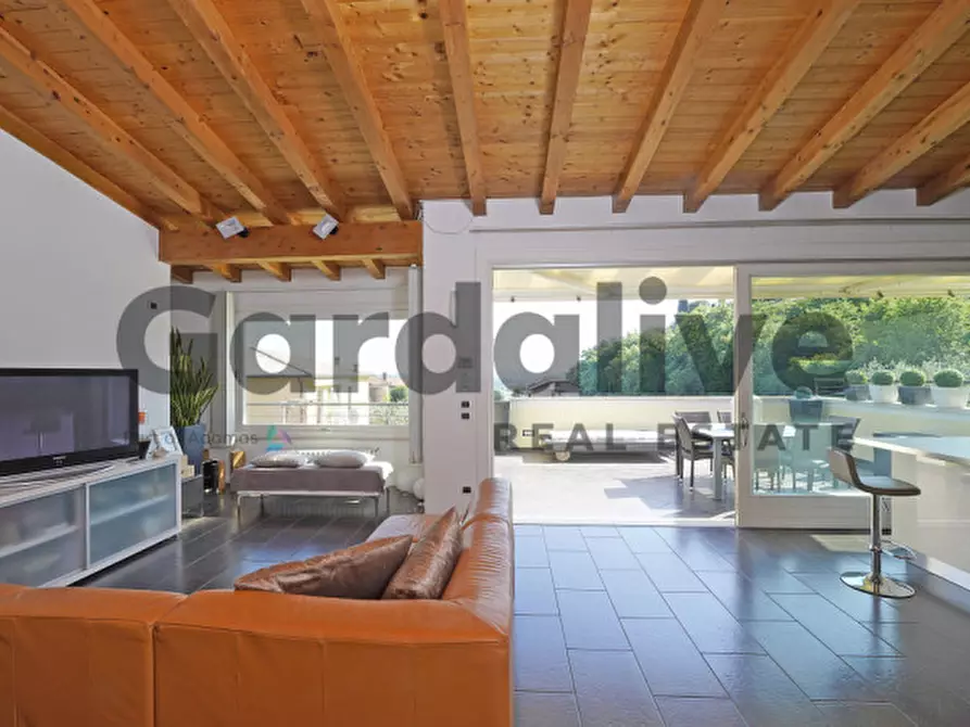 Immagine 4 di Appartamento in vendita  in Via Metelli a Padenghe Sul Garda