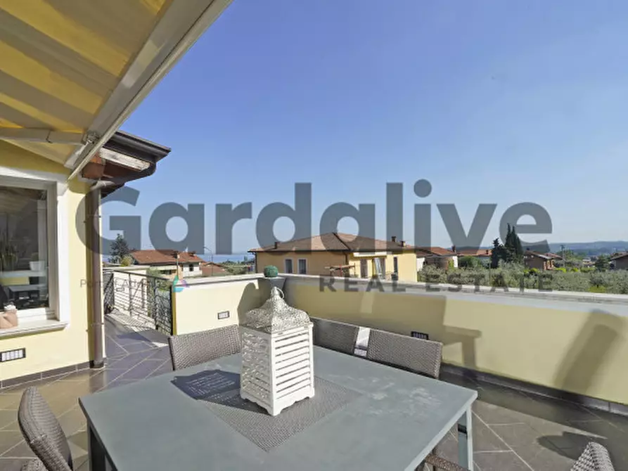 Immagine 12 di Appartamento in vendita  in Via Metelli a Padenghe Sul Garda