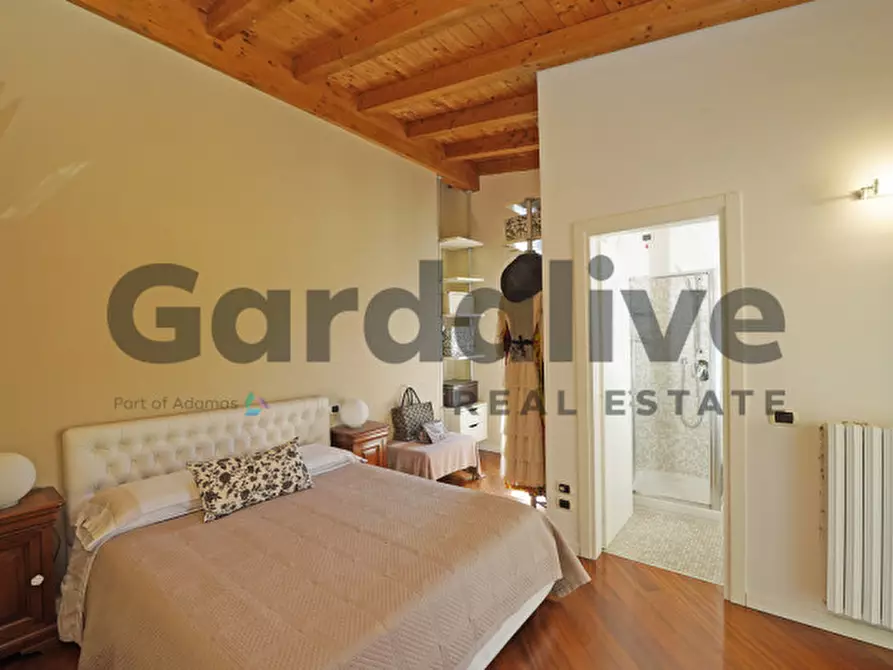 Immagine 16 di Appartamento in vendita  in Via Metelli a Padenghe Sul Garda