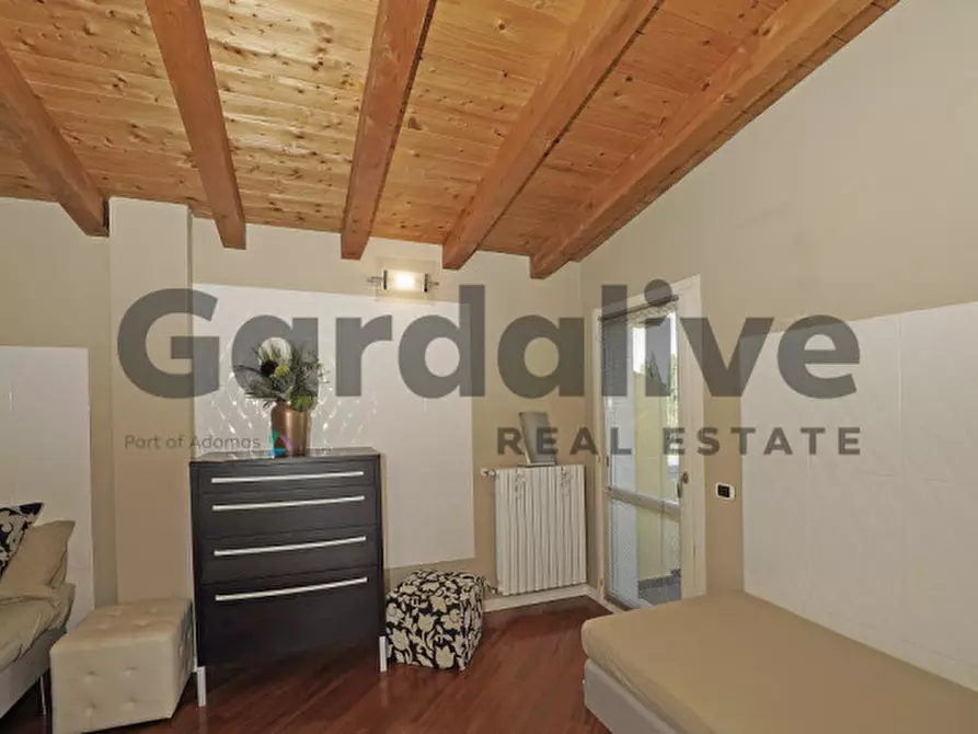 Immagine 20 di Appartamento in vendita  in Via Metelli a Padenghe Sul Garda