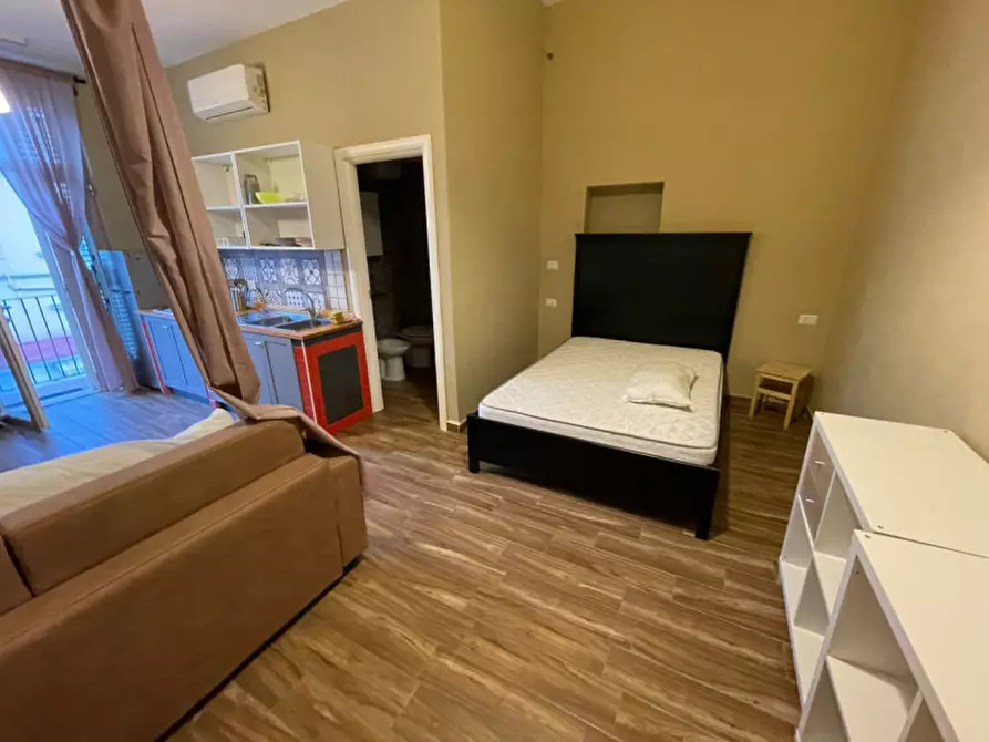 Immagine 5 di Appartamento in affitto  in Via Trinchera a Napoli