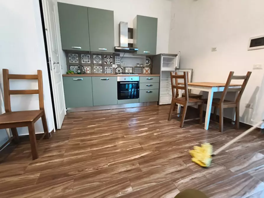 Immagine 3 di Appartamento in affitto  in Via Trinchera a Napoli