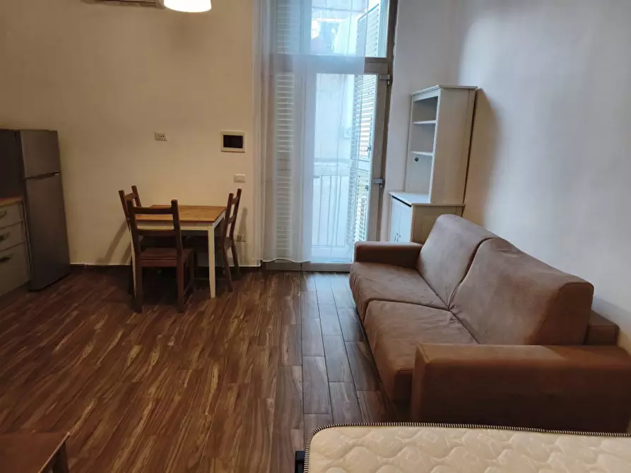 Immagine 6 di Appartamento in affitto  in Via Trinchera a Napoli