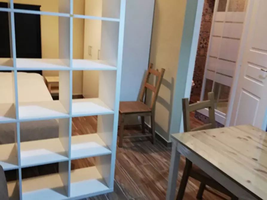 Immagine 5 di Appartamento in affitto  in Via Trinchera a Napoli