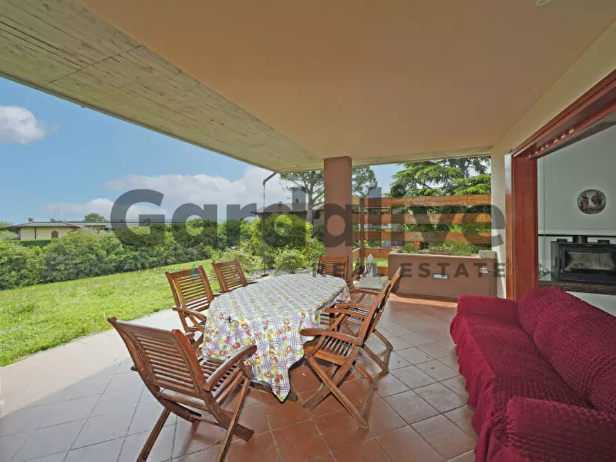 Immagine 23 di Casa indipendente in vendita  a Manerba Del Garda