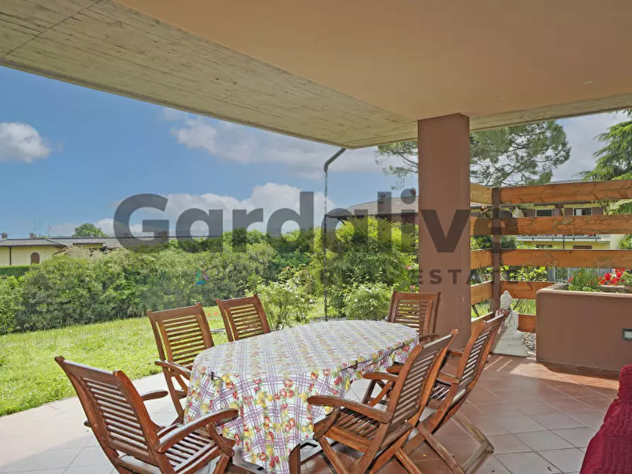 Immagine 24 di Casa indipendente in vendita  a Manerba Del Garda