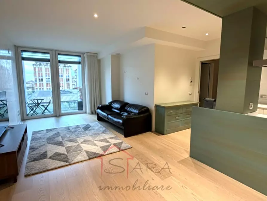 Immagine 1 di Appartamento in vendita  in Largo Europa a Padova