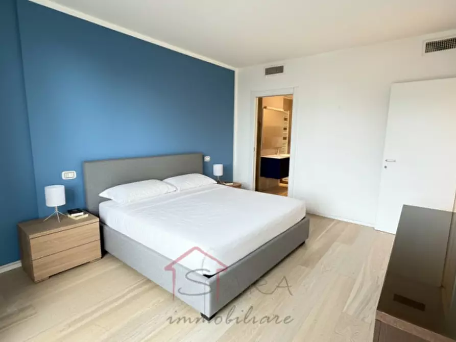 Immagine 15 di Appartamento in vendita  in Largo Europa a Padova