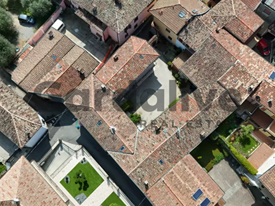 Immagine 2 di Rustico / casale in vendita  in Via Santa Maria a Manerba Del Garda