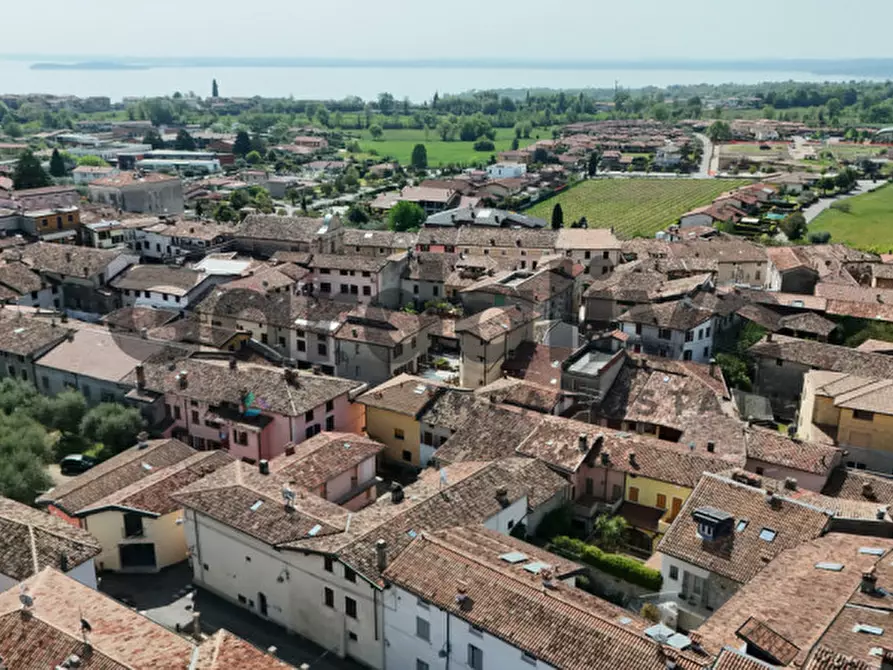Immagine 7 di Rustico / casale in vendita  in Via Santa Maria a Manerba Del Garda