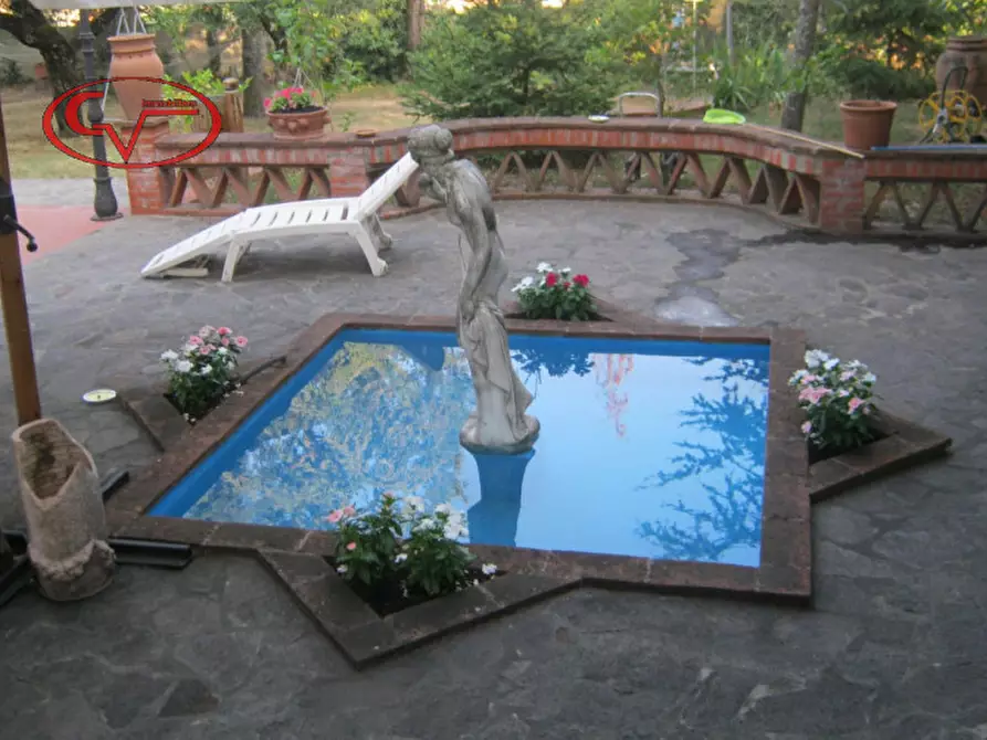 Immagine 25 di Villa in vendita  in san giustino valdarno a Loro Ciuffenna