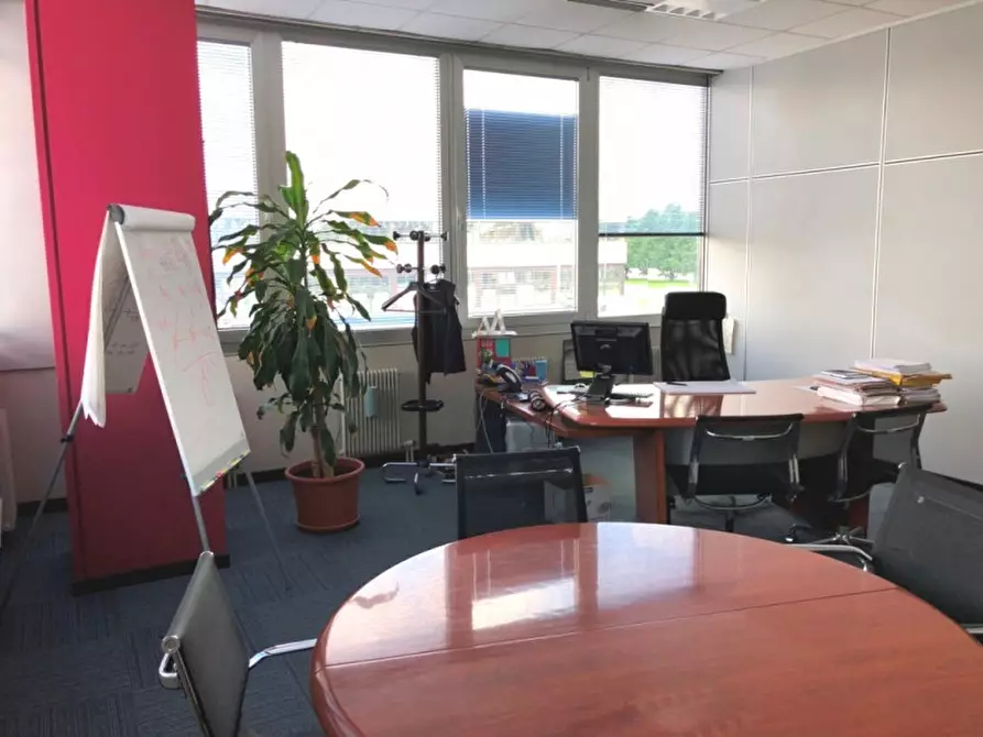 Immagine 6 di Ufficio in affitto  in VIA MAZZINI G. a Cernusco Sul Naviglio