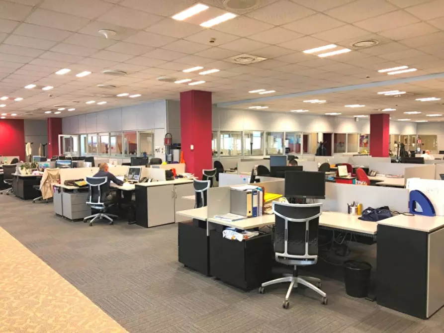 Immagine 24 di Ufficio in affitto  in VIA MAZZINI G. a Cernusco Sul Naviglio