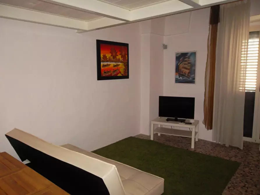 Immagine 5 di Casa indipendente in vendita  a Matino