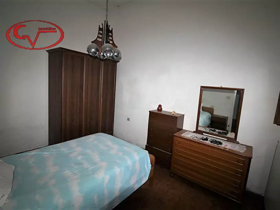 Immagine 3 di Villetta a schiera in vendita  a Montevarchi