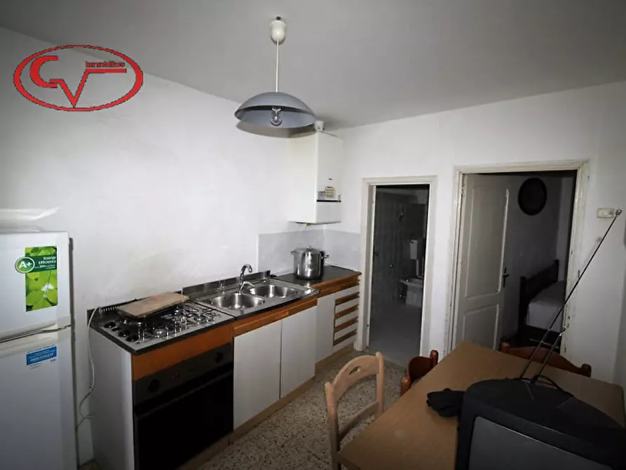 Immagine 9 di Villetta a schiera in vendita  a Montevarchi